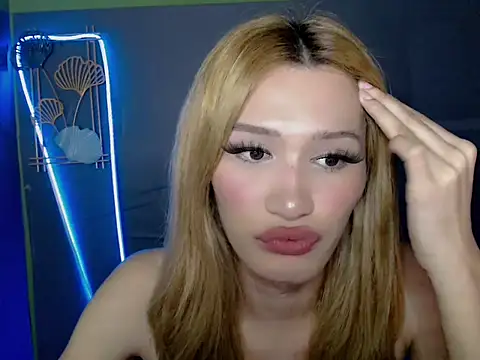 Snapshot of SerenaCortesi chatting on September 24, 2025, 4:13 pm SerenaCortesi online show from September 24, 2025, 4:13 pm