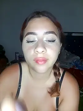 Chloe Sky love online show from September 10, 2025, 5:28 am