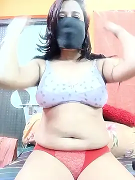 Hotpuja25 online show from January 14, 2026, 5:22 am