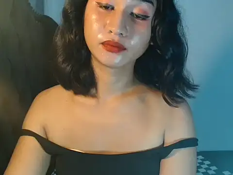 Snapshot of lava_lux chatting on June 18, 2026, 9:14 am lava lux online show from June 18, 2026, 9:14 am