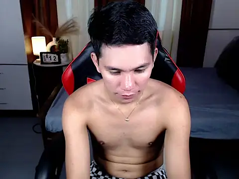 drinkmycumx online show from April 17, 2026, 7:44 am