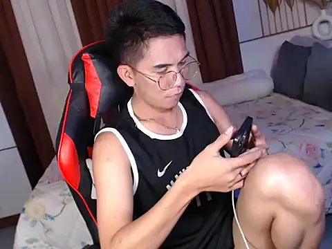 Snapshot of drinkmycumx chatting on October 9, 2025, 6:19 pm drinkmycumx online show from October 9, 2025, 6:19 pm