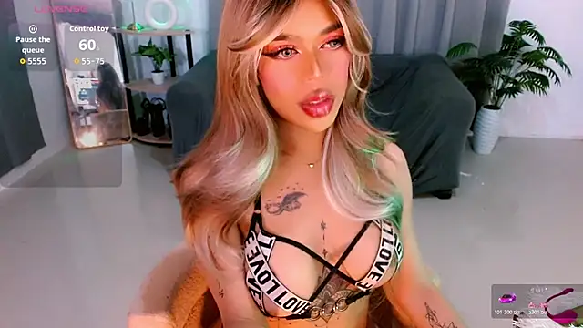 Andrea Bryte online show from May 26, 2026, 6:44 am