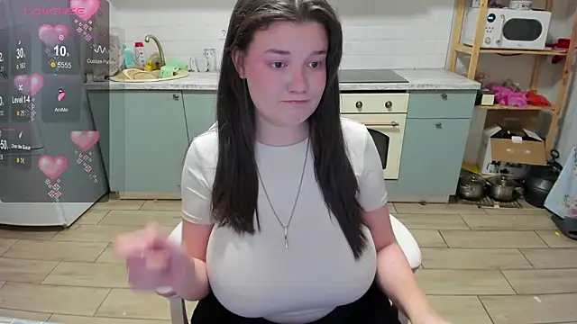 LinaElasm online show from March 25, 2026, 11:14 pm