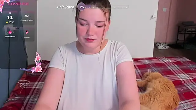 LinaElasm online show from September 20, 2025, 7:13 am