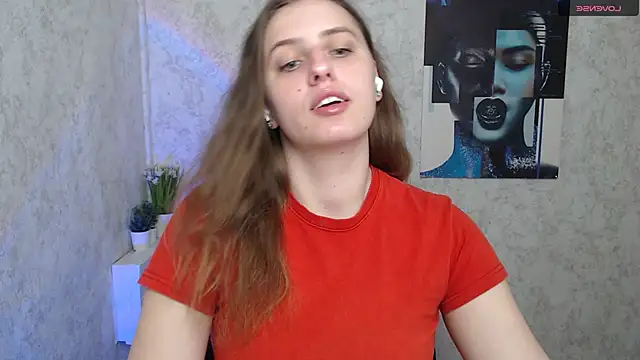 AmandaDimond  online show from April 21, 2026, 9:38 am