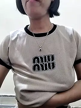 love sexy090 online show from March 8, 2026, 3:21 am