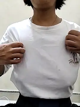 Snapshot of love_sexy090 chatting on November 30, 2025, 11:49 pm love sexy090 online show from November 30, 2025, 11:49 pm