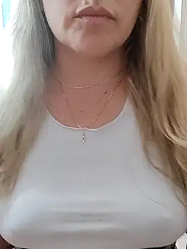 Snapshot of cameron_06 chatting on February 9, 2026, 2:37 pm cameron 06 online show from February 9, 2026, 2:37 pm