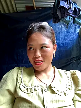 MychuSweet online show from October 6, 2025, 2:57 am