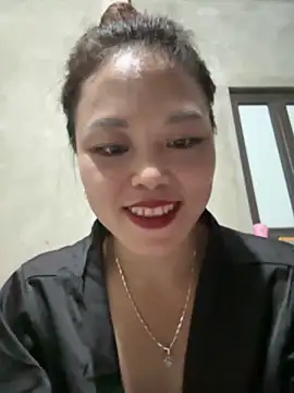 MychuSweet online show from October 1, 2025, 1:04 pm