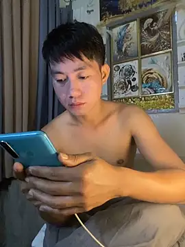 xshyboyx online show from September 10, 2025, 2:54 am