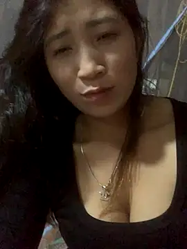 Snapshot of ThiHa003 chatting on October 29, 2025, 3:22 pm ThiHa003 online show from October 29, 2025, 3:22 pm