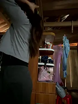 Snapshot of ThiHa003 chatting on January 15, 2026, 2:59 am ThiHa003 online show from January 15, 2026, 2:59 am