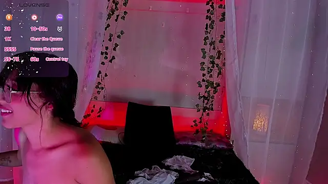 CamiGox online show from February 5, 2026, 3:46 am