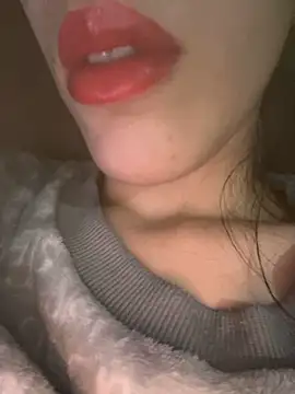 Mimisixo online show from November 15, 2025, 11:20 pm