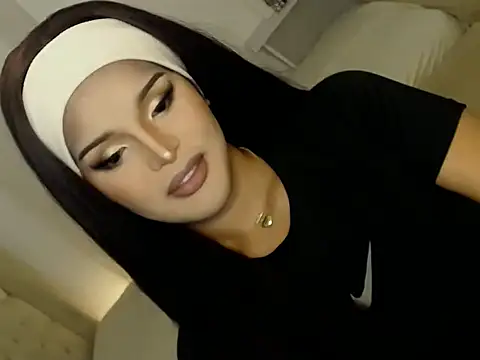 Snapshot of Aviana_Xxx12 chatting on February 16, 2026, 12:26 pm Aviana Xxx12 online show from February 16, 2026, 12:26 pm