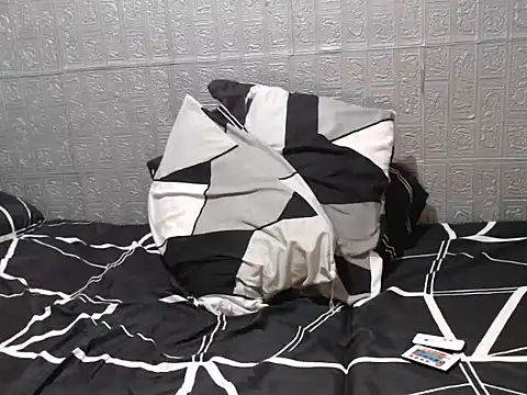 cumwhat me online show from December 16, 2025, 2:10 pm