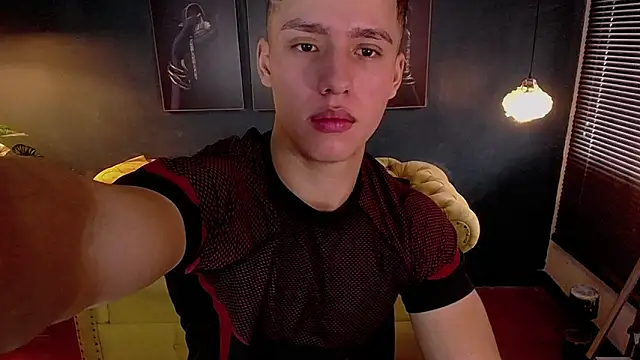 deivid parker online show from November 24, 2025, 1:33 pm