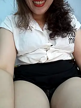 Snapshot of Ariana-Vy chatting on February 22, 2026, 5:36 pm Ariana-Vy online show from February 22, 2026, 5:36 pm