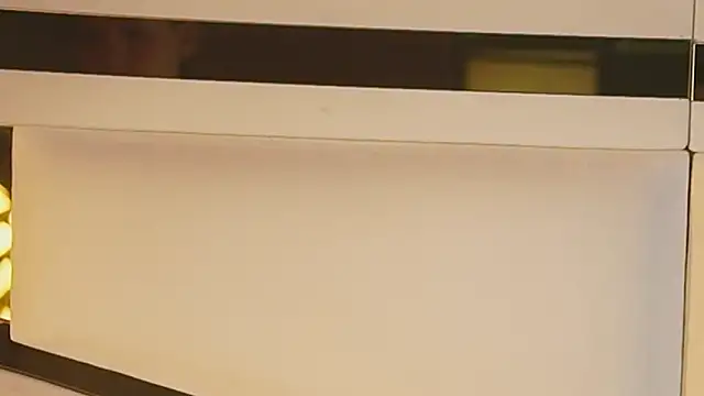 Snapshot of ambar_rosse25 chatting on September 20, 2025, 11:37 am ambar rosse25 online show from September 20, 2025, 11:37 am