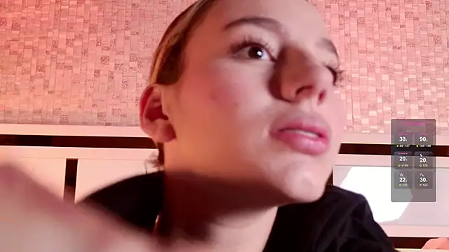 Snapshot of ambar_rosse25 chatting on November 7, 2025, 11:37 am ambar rosse25 online show from November 7, 2025, 11:37 am