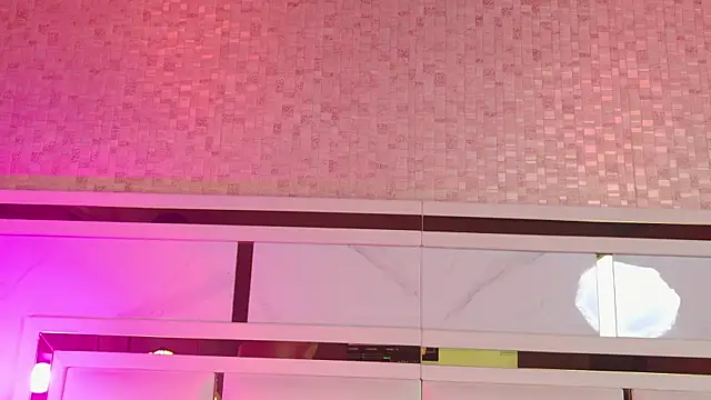 Snapshot of ambar_rosse25 chatting on November 16, 2025, 11:37 am ambar rosse25 online show from November 16, 2025, 11:37 am