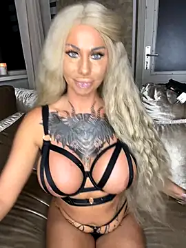 dutchbarbie online show from September 24, 2025, 6:25 pm