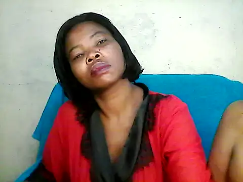 Snapshot of CharlotteXXX chatting on April 19, 2026, 4:57 am CharlotteXXX online show from April 19, 2026, 4:57 am