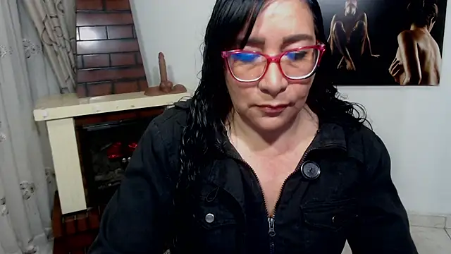 Grace mature milf online show from October 8, 2025, 10:17 am