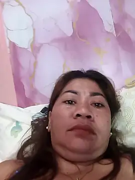 sexybitch 02 online show from April 18, 2026, 6:43 pm