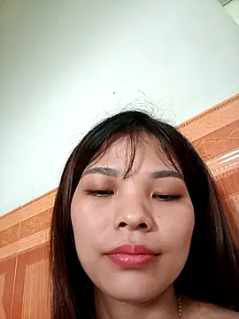 Ocnguyety online show from October 19, 2025, 2:14 am