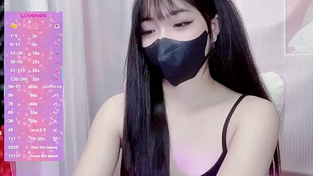 kemybaby online show from March 15, 2026, 7:10 pm