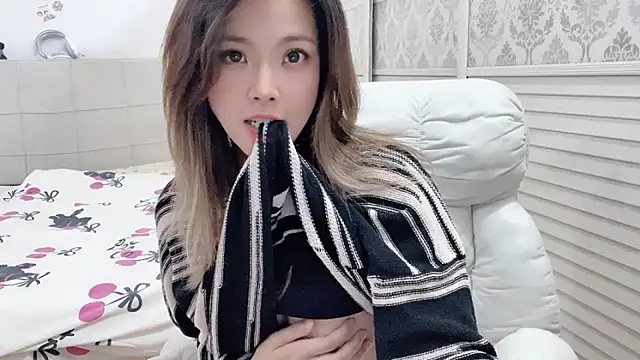 Holiland online show from October 29, 2025, 1:15 am