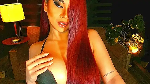 Snapshot of KarlaFrost chatting on July 19, 2026, 1:36 am KarlaFrost online show from July 19, 2026, 1:36 am