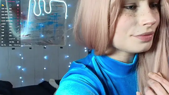 PieraMarch online show from September 19, 2025, 7:07 pm