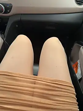 Meii-meyy online show from April 4, 2026, 6:20 am