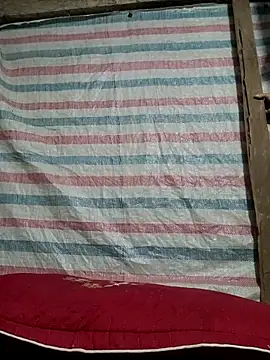 Many lize online show from September 28, 2025, 10:17 pm