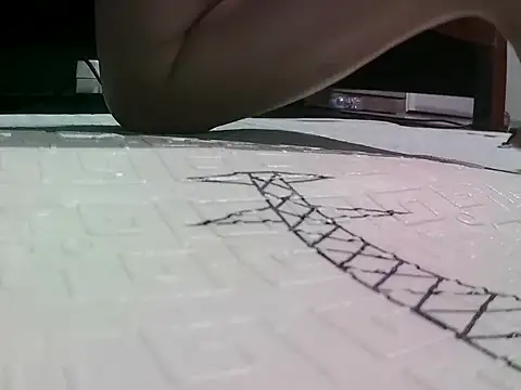 -Luxury online show from April 7, 2026, 1:24 pm