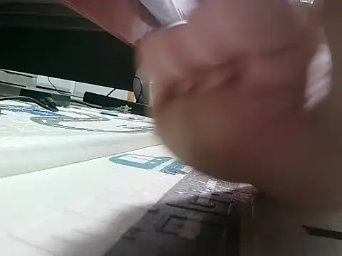 -Luxury online show from March 31, 2026, 11:12 am