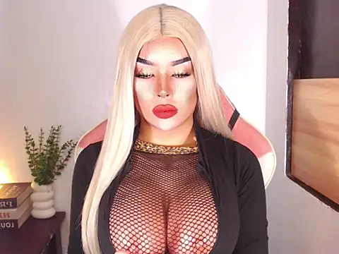 NataliaFernandezz online show from March 8, 2026, 6:00 pm