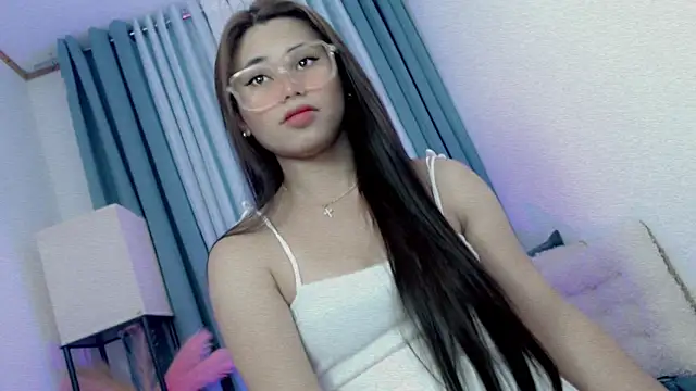 Snapshot of PrettyBlythes_TS chatting on February 26, 2026, 6:24 am PrettyBlythes TS online show from February 26, 2026, 6:24 am