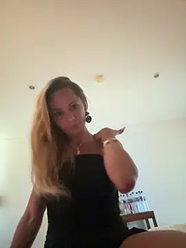 amelialorenz online show from June 22, 2026, 2:17 am