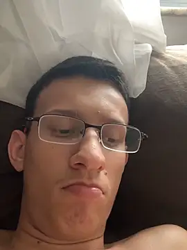 safadezanunes2 online show from September 23, 2025, 6:37 pm