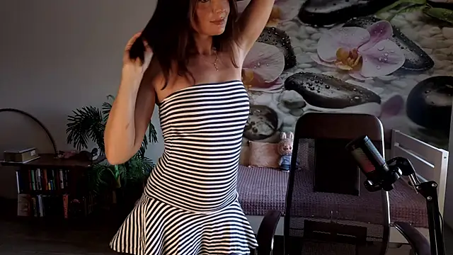 jenny  cutey online show from June 28, 2026, 4:19 am