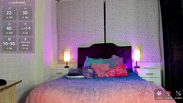 Zamara Kleii online show from October 1, 2025, 4:06 am