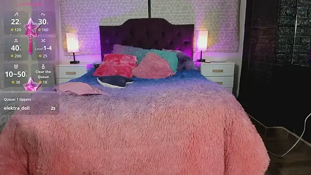 Zamara Kleii online show from September 18, 2025, 4:15 am