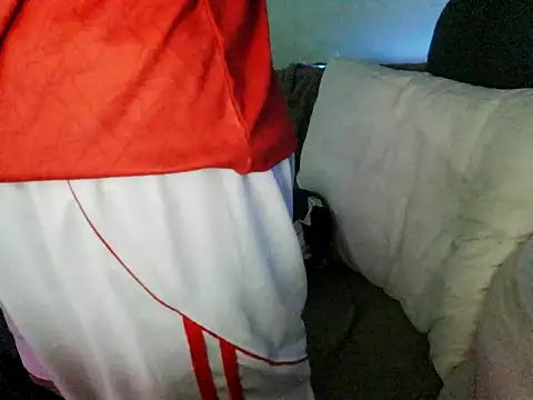 boyhigh1997 online show from October 12, 2025, 5:25 pm