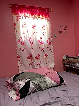 princess janine online show from September 12, 2025, 2:34 am