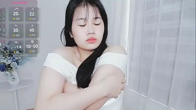 -Rose-Lucky- online show from October 27, 2025, 1:17 am